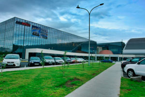HDRtist HDR Rendering - http://www.ohanaware.com/hdrtist/
