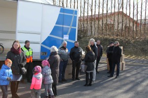 IMG_0996Hjálma afhending 2015 - Copy