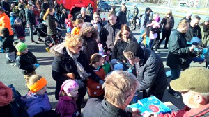 WP_20150423_10_13_19_ProHjálma afhending 2015