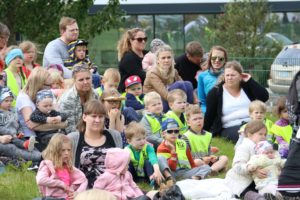 Brúðubíllinn 2016 (1)_vefurinn