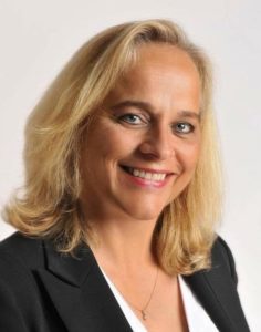 Ingibjorg Odinsdottir2016litur litil